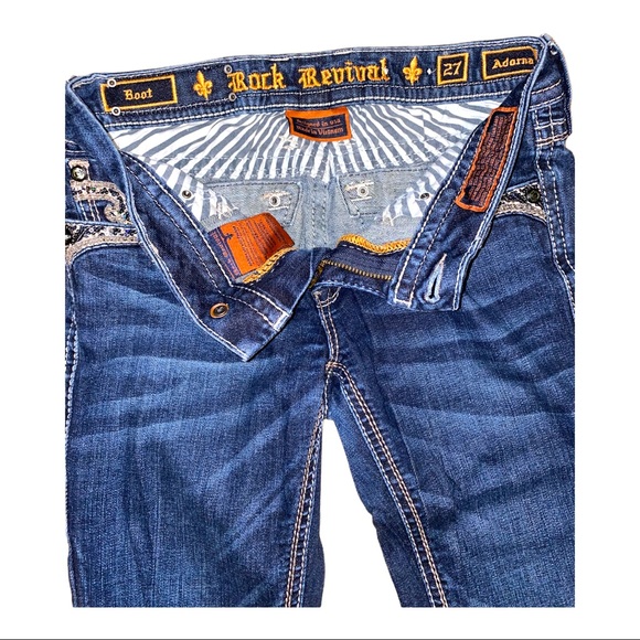 Rock Revival Jeans - Picture 4 of 8